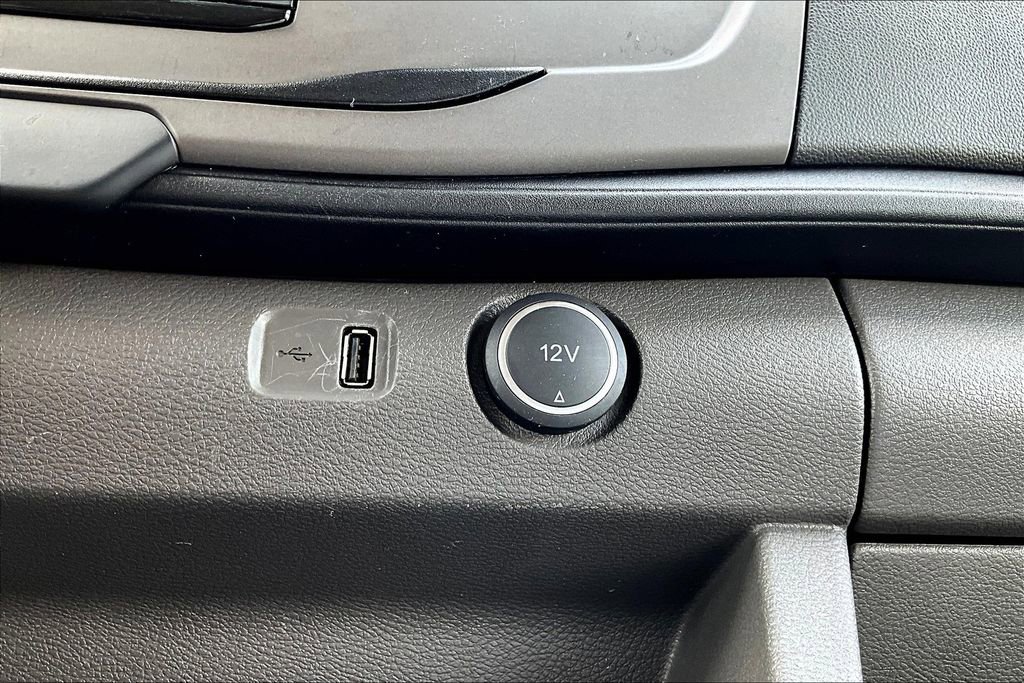 Used 2022 Ford Transit 350 XLT image 15