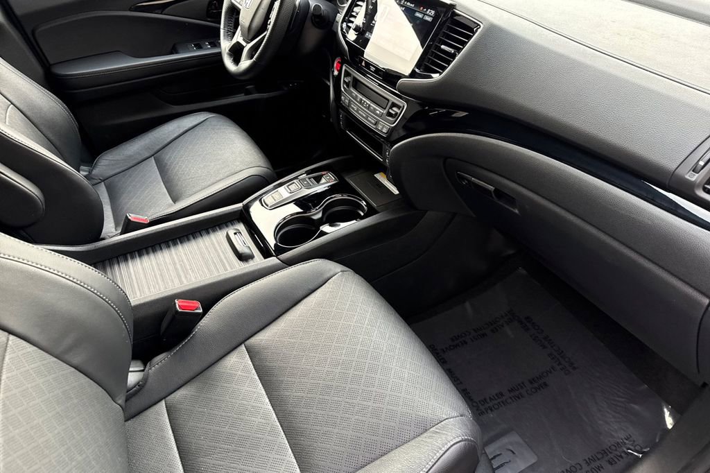 Certified 2023 Honda Passport Elite image 20