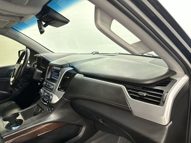 Used 2019 GMC Yukon SLT w/ Graphite Performance Edition AWD/4WD image 31