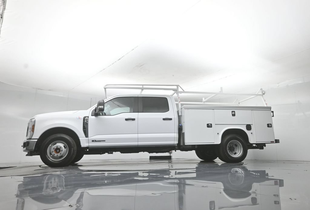 New 2026 Ford F350 XL w/ XL Chrome Package RWD image 56