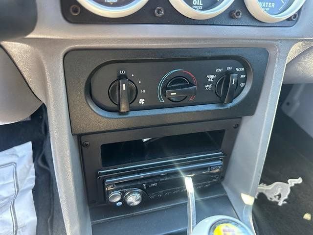 Used 1993 Ford Mustang LX RWD image 17