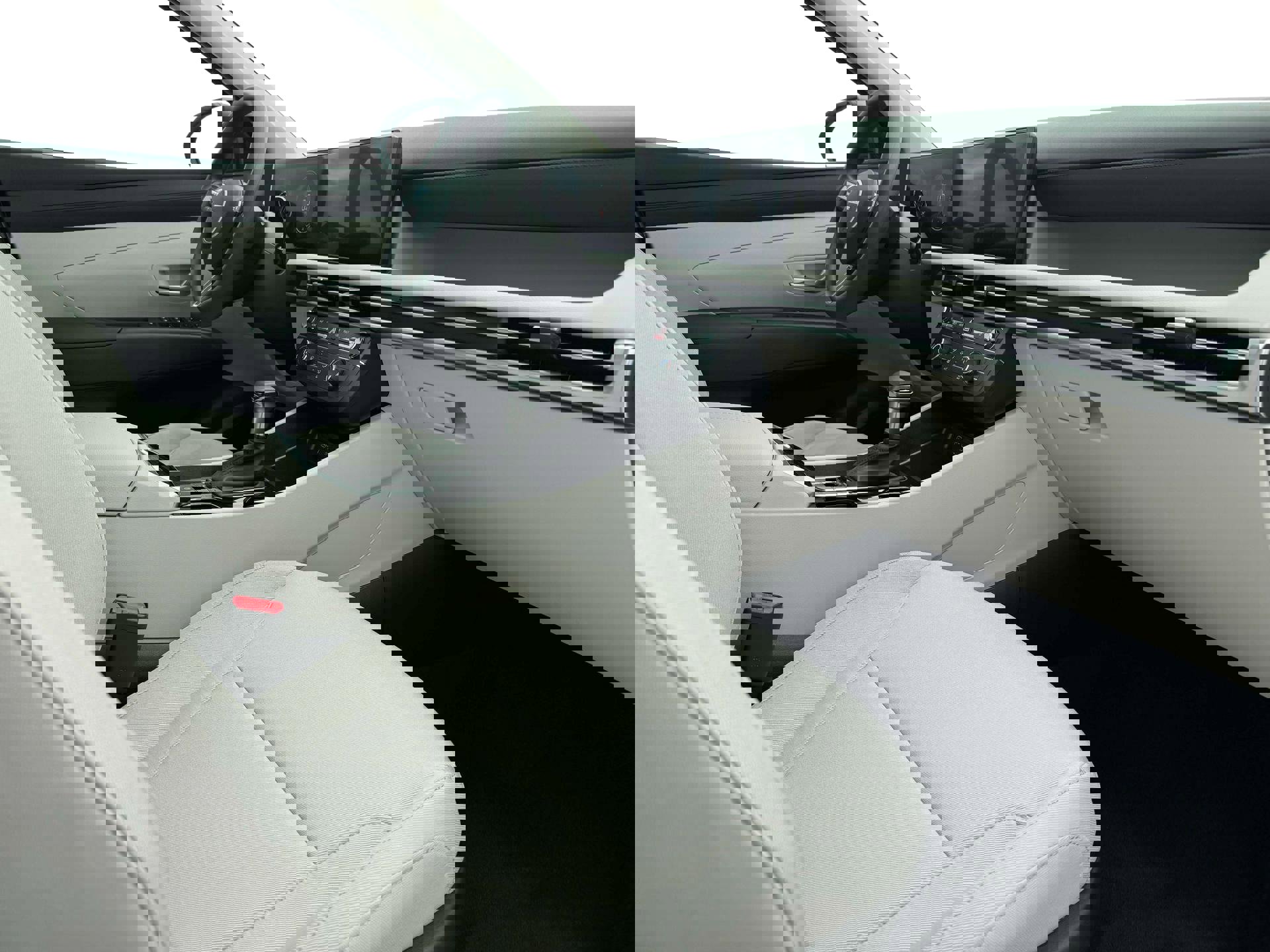 New 2025 Hyundai Tucson SE image 15