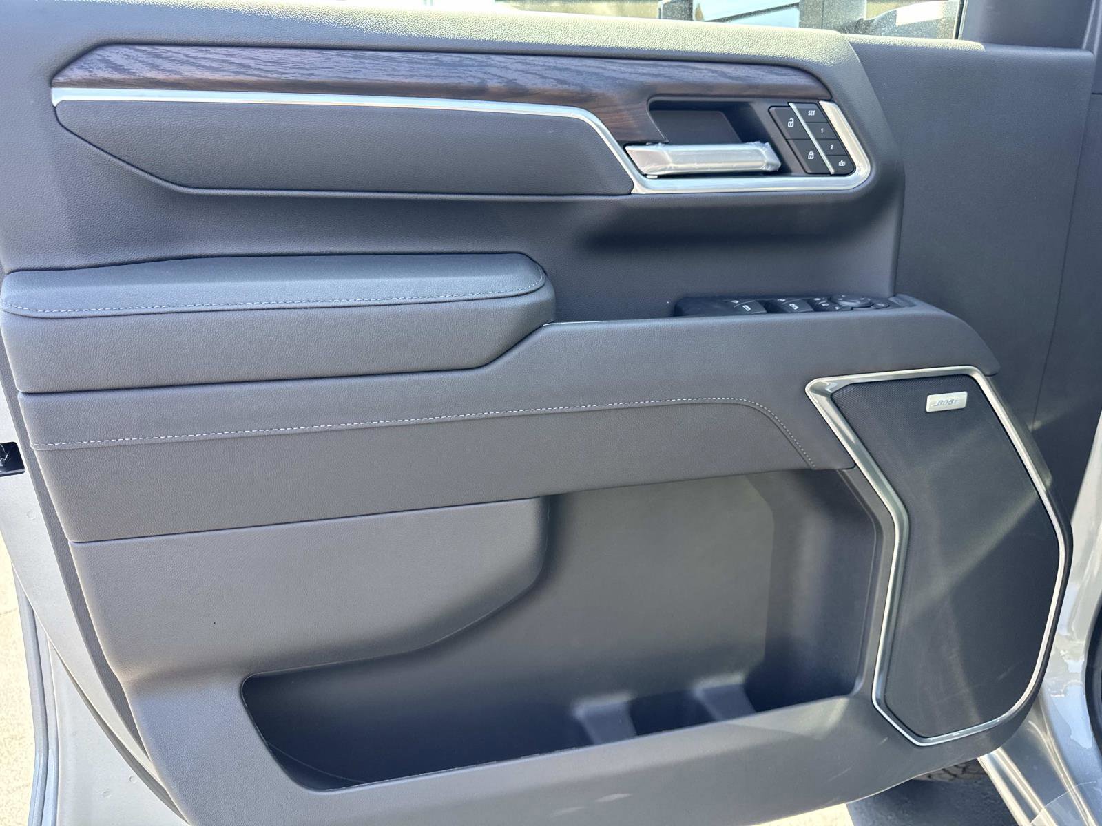 New 2026 GMC Sierra 2500 SLT w/ SLT Premium Package image 20