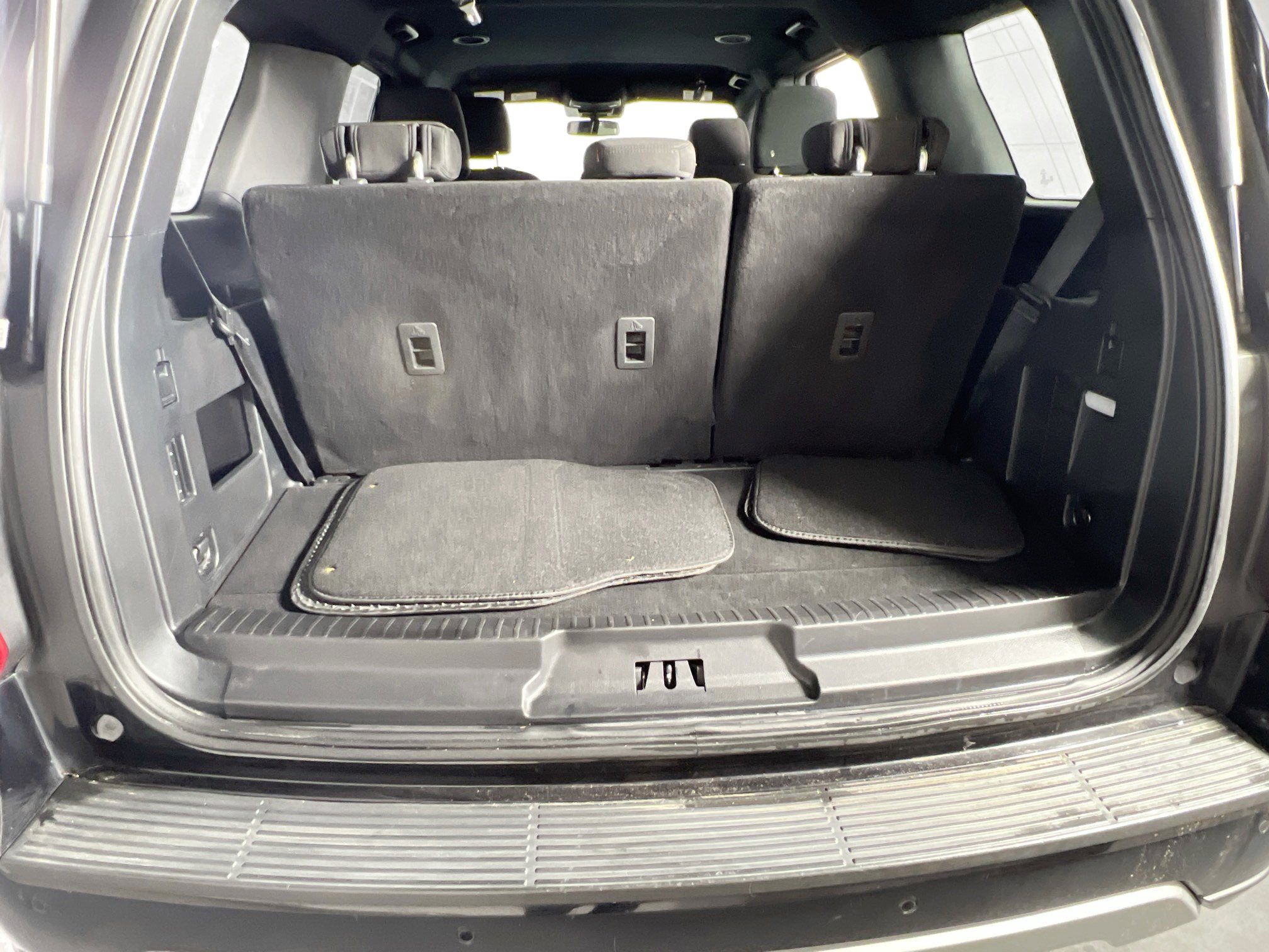 Used 2021 Ford Expedition XLT image 23