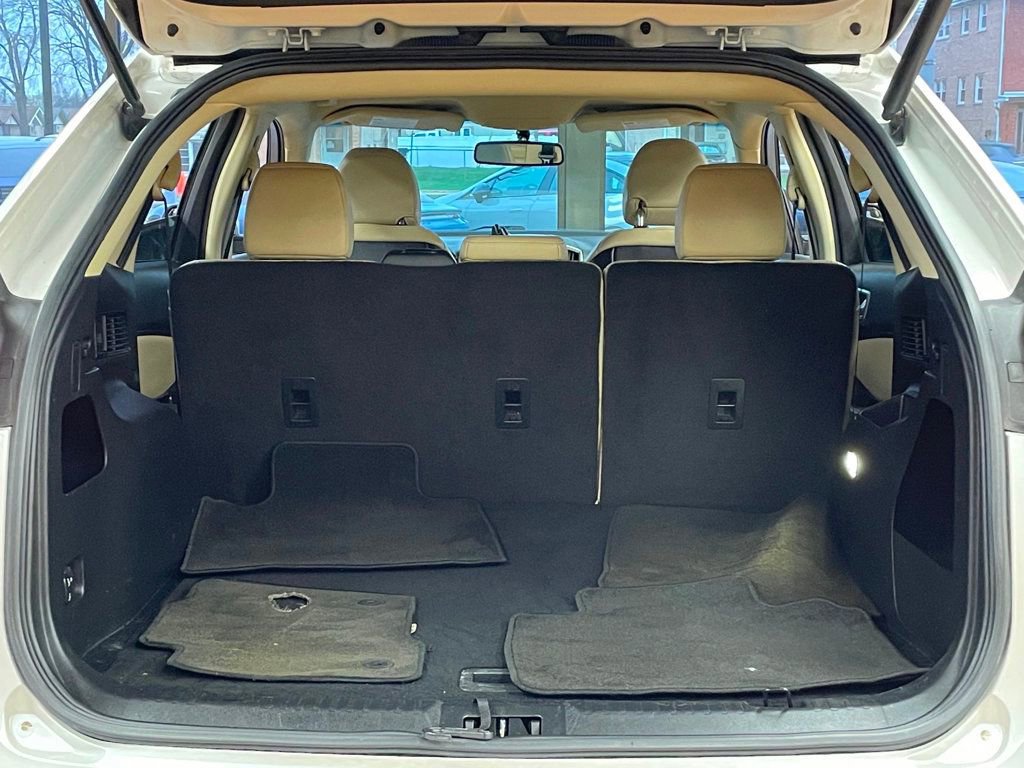 Used 2015 Ford Edge SEL w/ Equipment Group 201A image 17