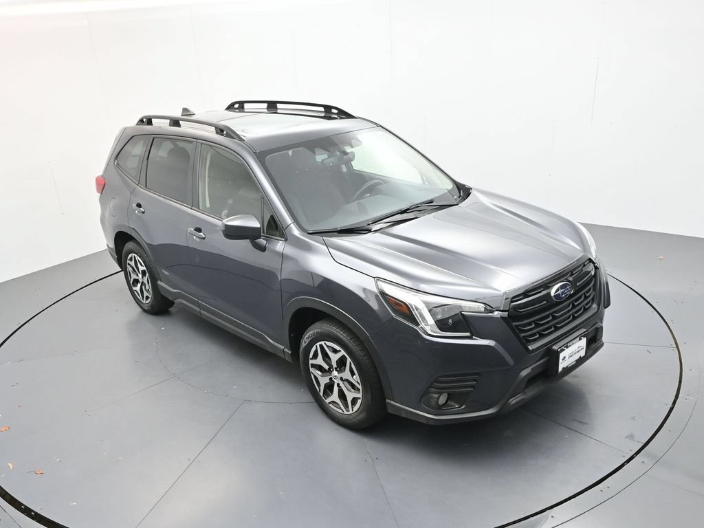 Used 2023 Subaru Forester Premium AWD/4WD image 27