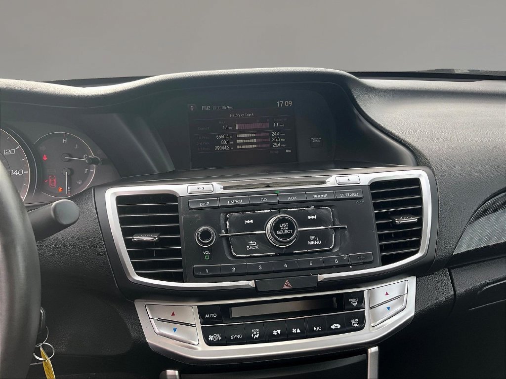 Used 2015 Honda Accord Sport image 9