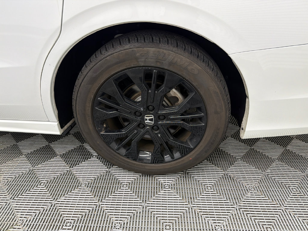 Used 2025 Honda Odyssey Sport-L image 21