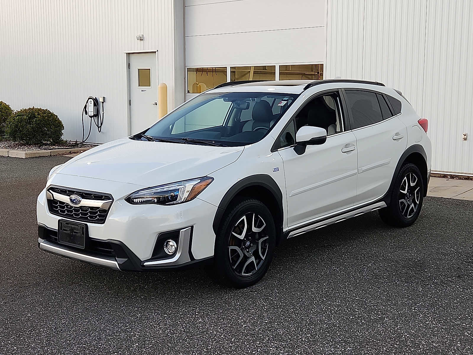 Used 2019 Subaru Crosstrek Hybrid w/ Moonroof Package w/Navigation image 3