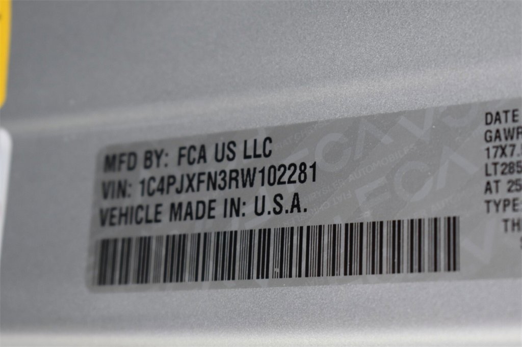 Used 2024 Jeep Wrangler Unlimited Rubicon w/ Technology Group image 44