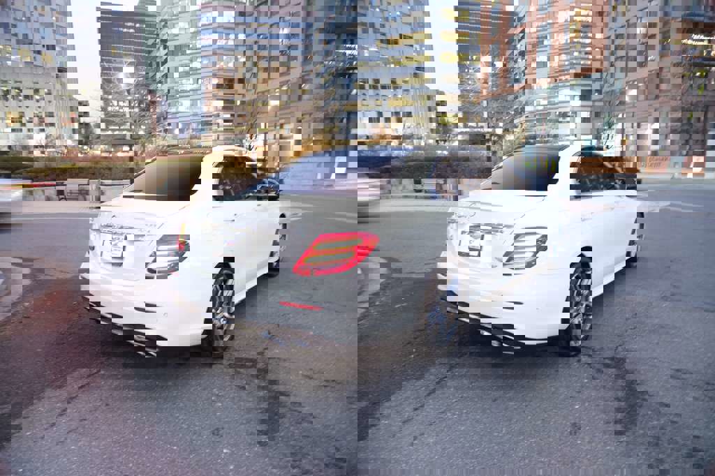 Used 2019 Mercedes-Benz E 300 4MATIC w/ Premium 1 Package image 11