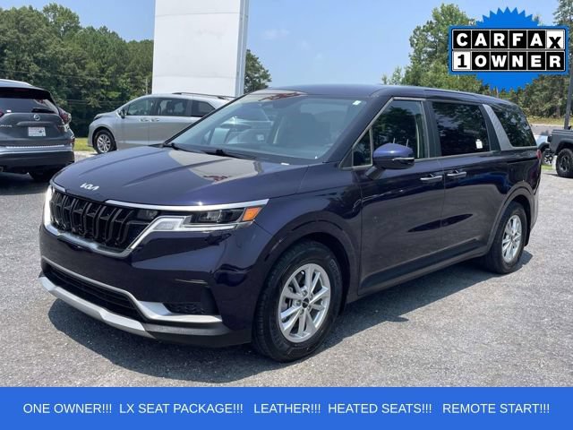 Used 2023 Kia Carnival LX FWD image 1
