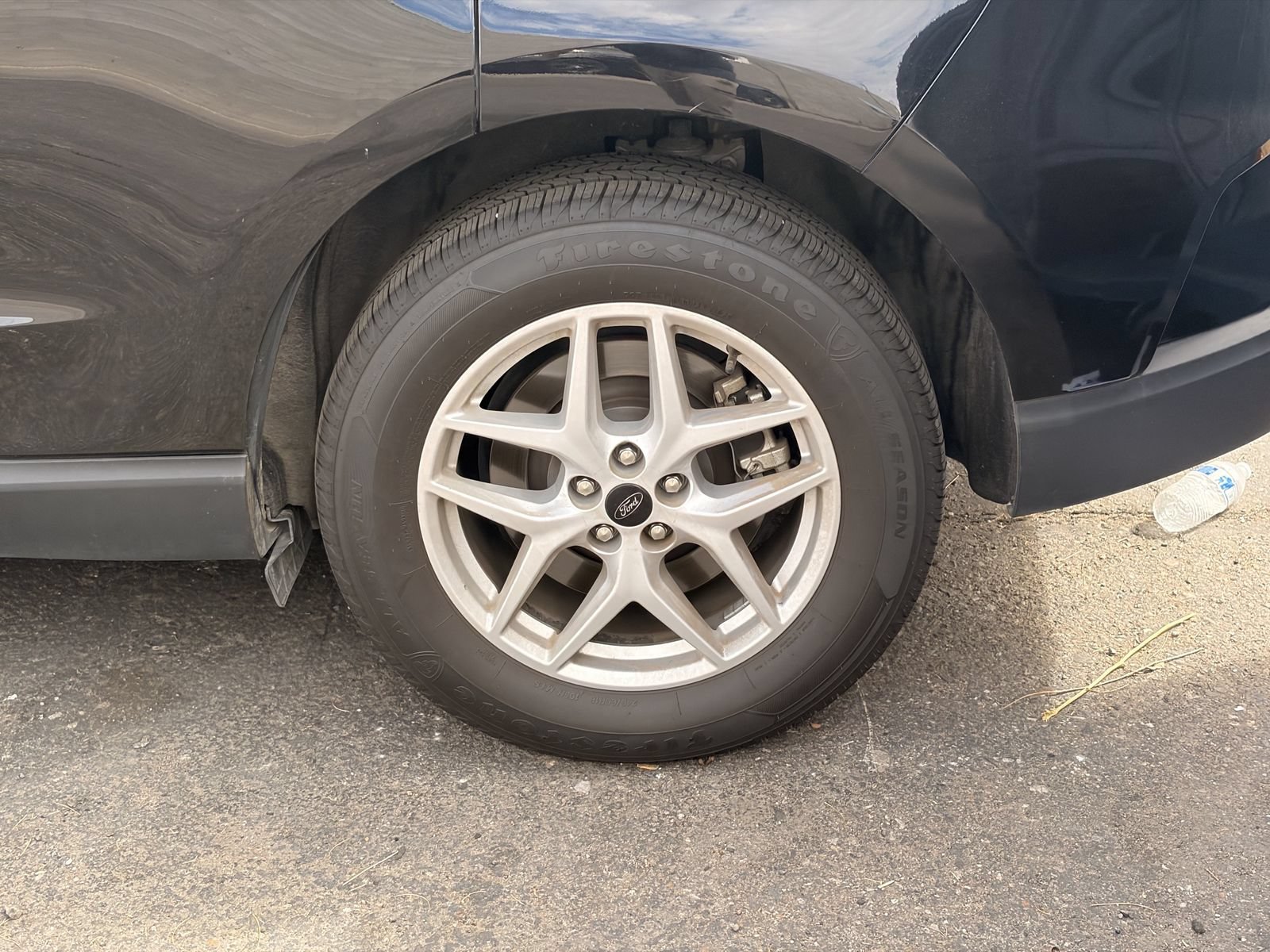 Certified 2024 Ford Edge SEL AWD/4WD image 4