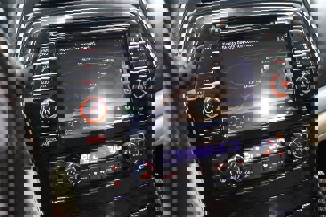 Used 2016 Nissan Maxima 3.5 SV image 14