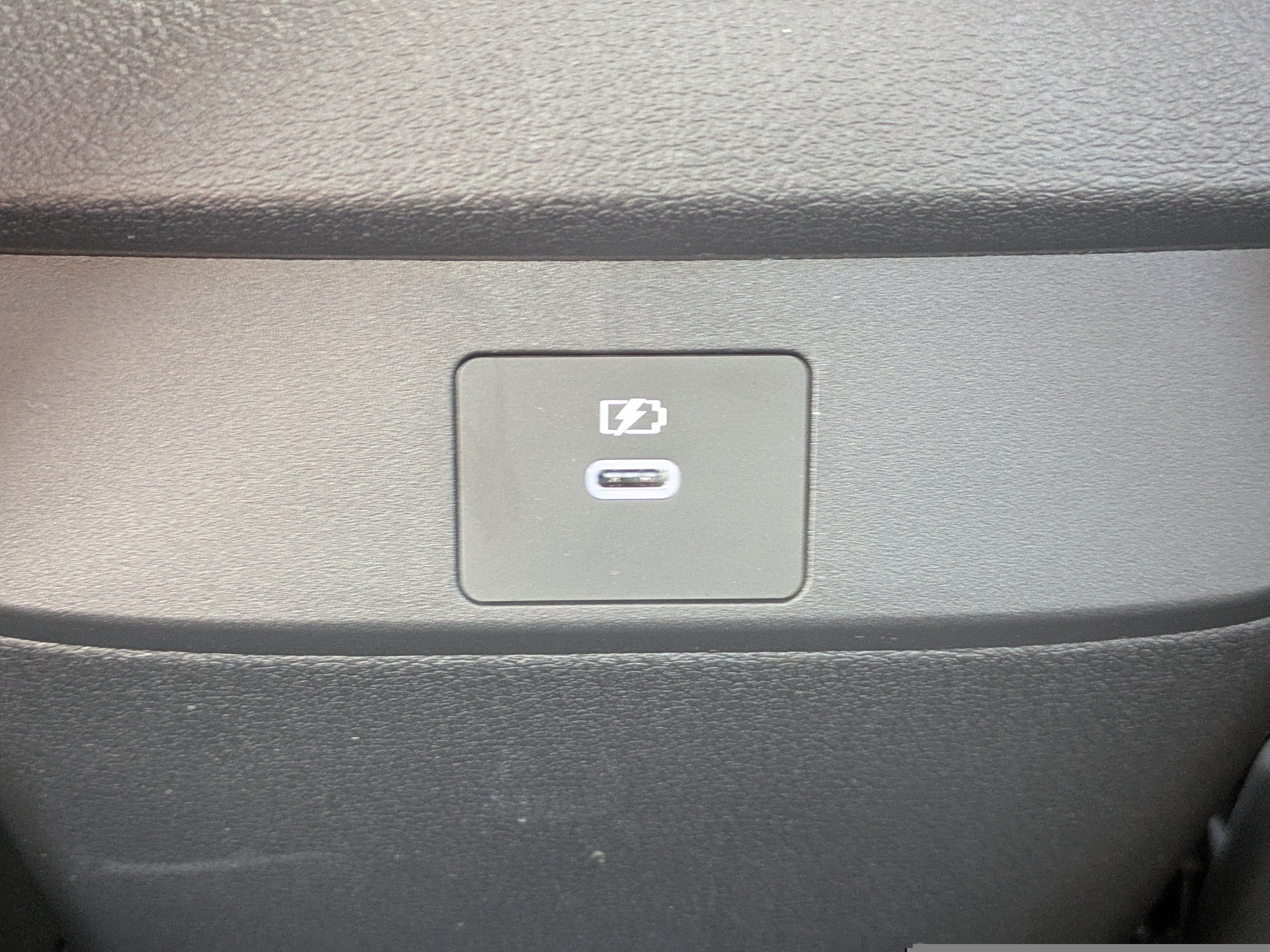 New 2026 Nissan Sentra SV w/ SV Convenience Package FWD image 15