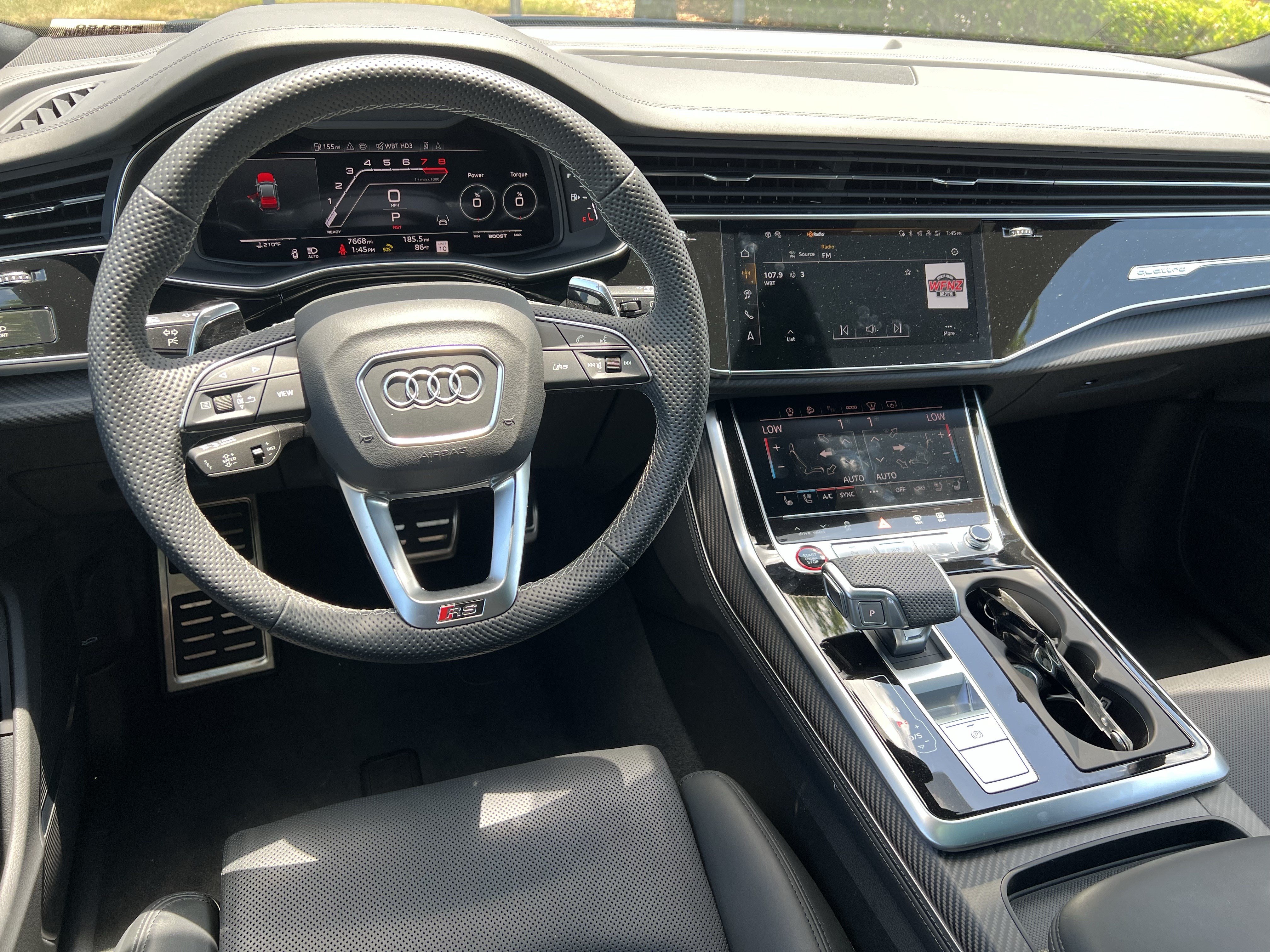 Certified 2025 Audi RS Q8 performance AWD/4WD image 30