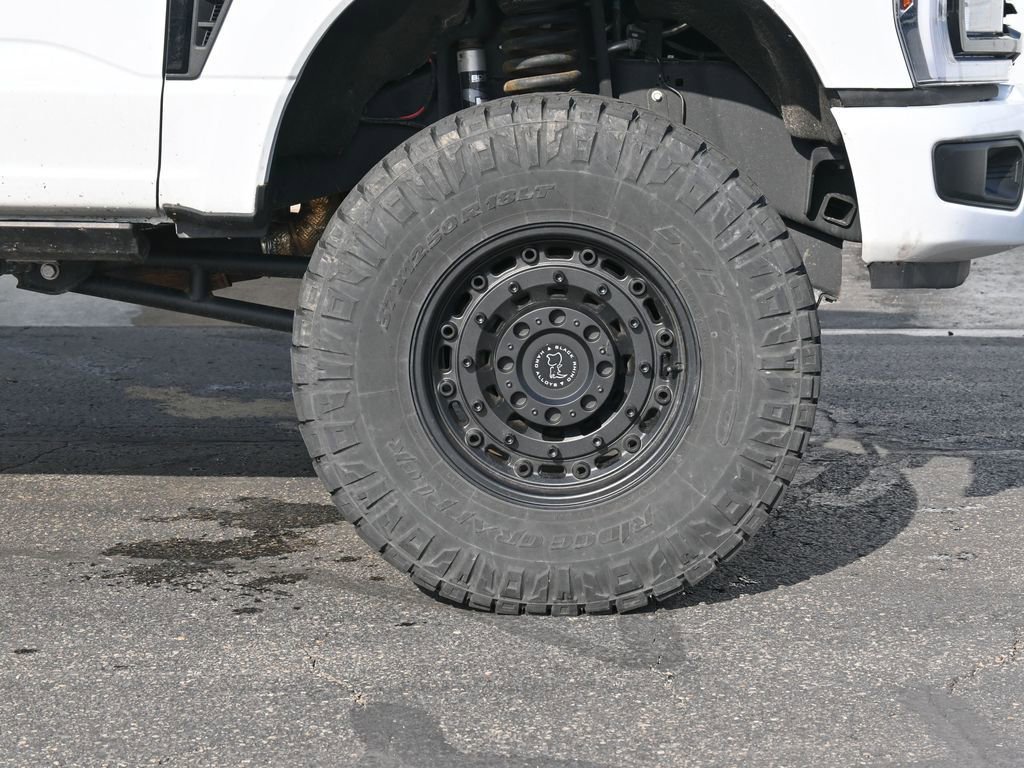 Used 2024 Ford F350 XLT w/ Black Appearance Package AWD/4WD image 15