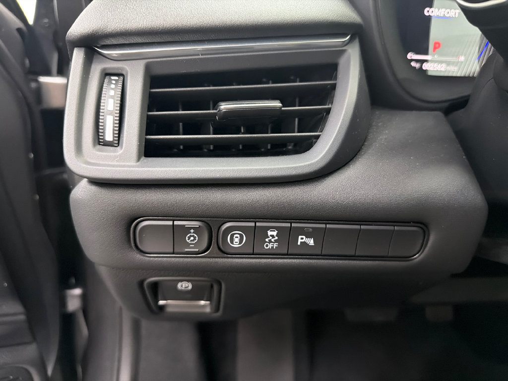 Used 2025 Acura TLX w/ Technology Package FWD image 32