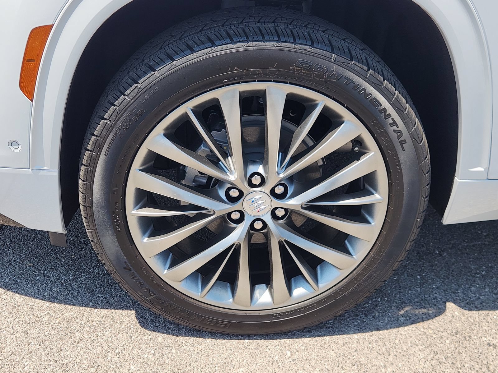 New 2026 Buick Enclave Avenir w/ Super Cruise Package FWD image 14