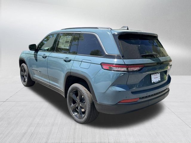 New 2026 Jeep Grand Cherokee Limited w/ Limited Altitude Package RWD image 7