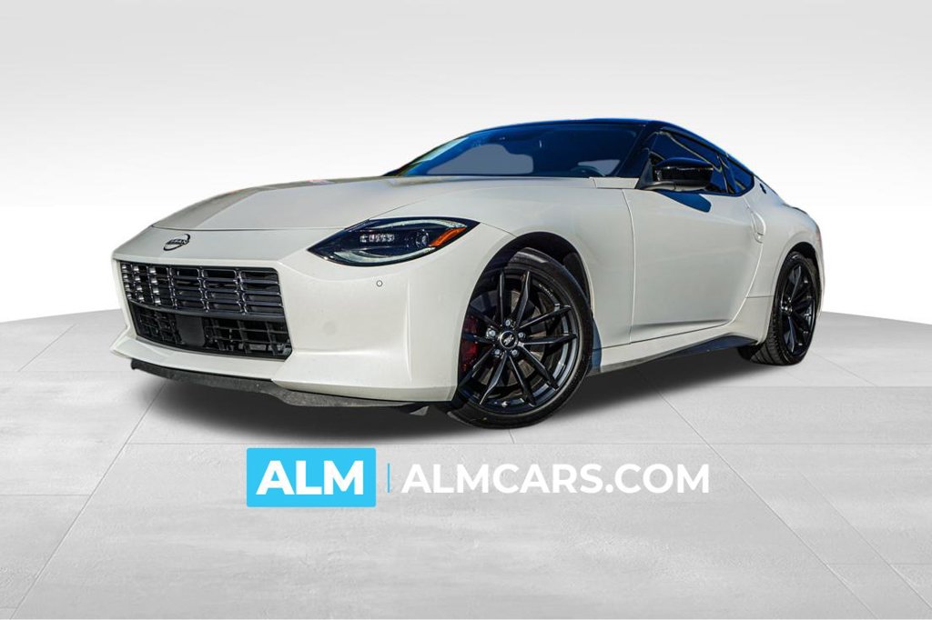 Used 2025 Nissan Z Performance w/ Floor Mat Package RWD image 1