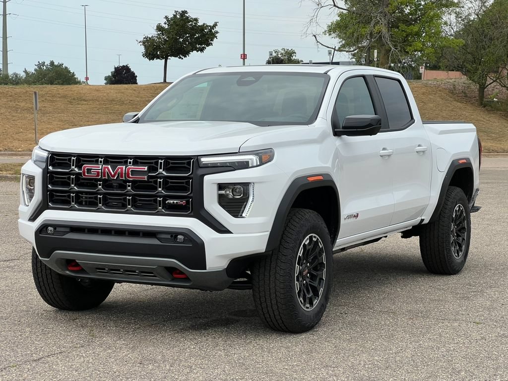 New 2026 GMC Canyon AT4 w/ Technology Plus Package AWD/4WD image 39