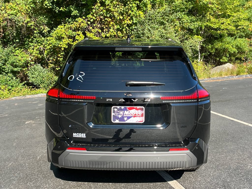 New 2026 Toyota RAV4 SE AWD/4WD image 4