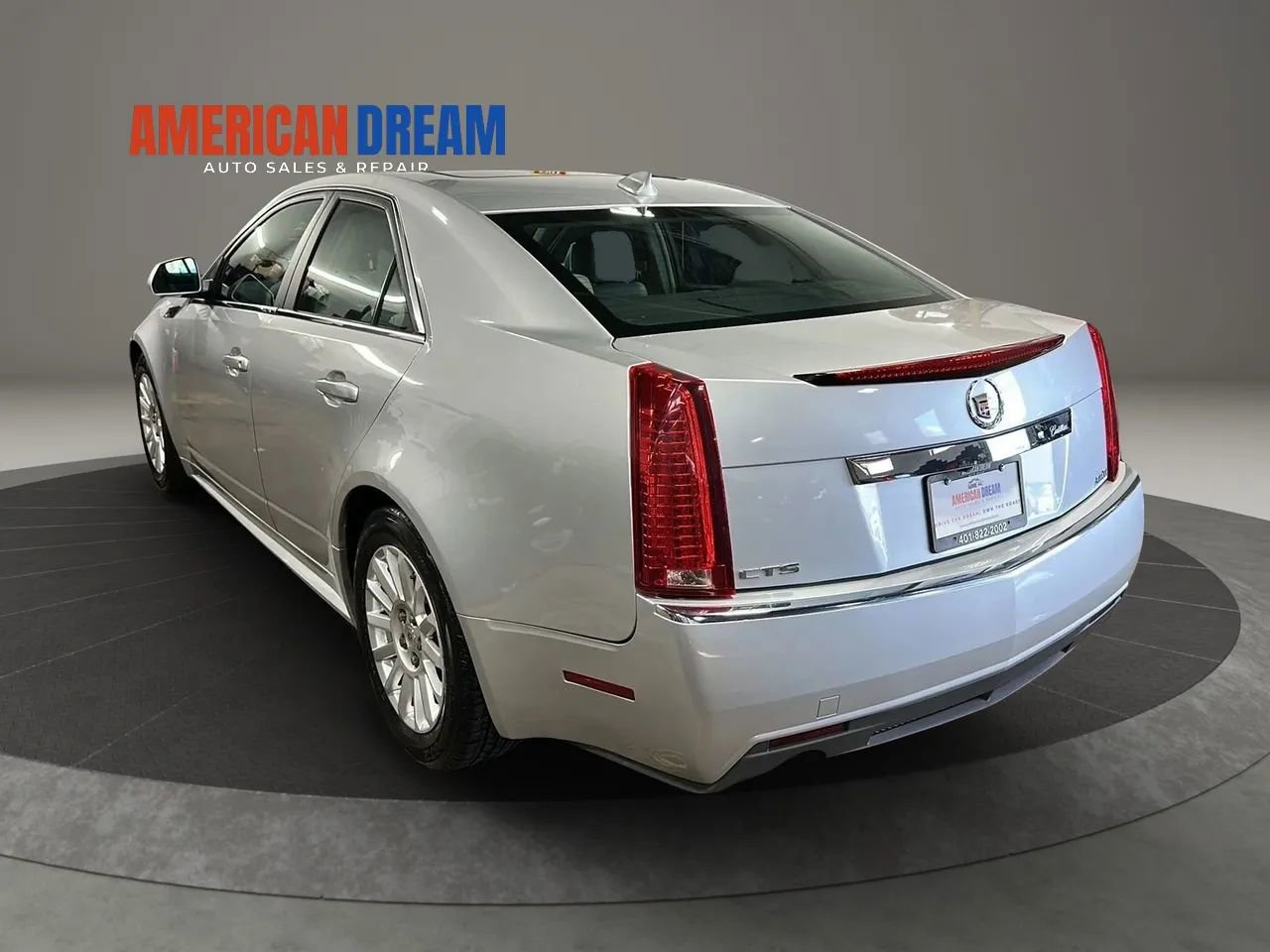 Used 2013 Cadillac CTS Luxury RWD image 3