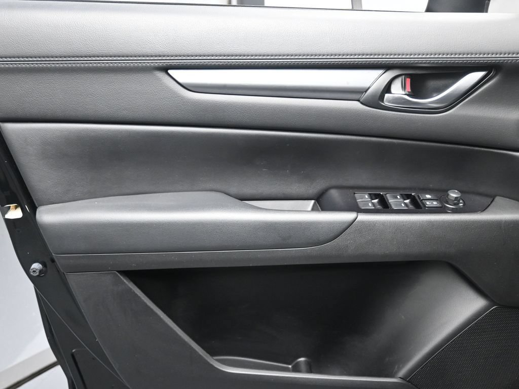 Used 2020 MAZDA CX-5 Touring FWD image 19