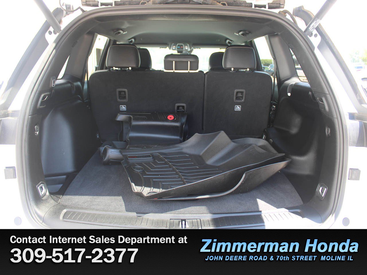 Used 2023 Jeep Grand Cherokee Altitude AWD/4WD image 6
