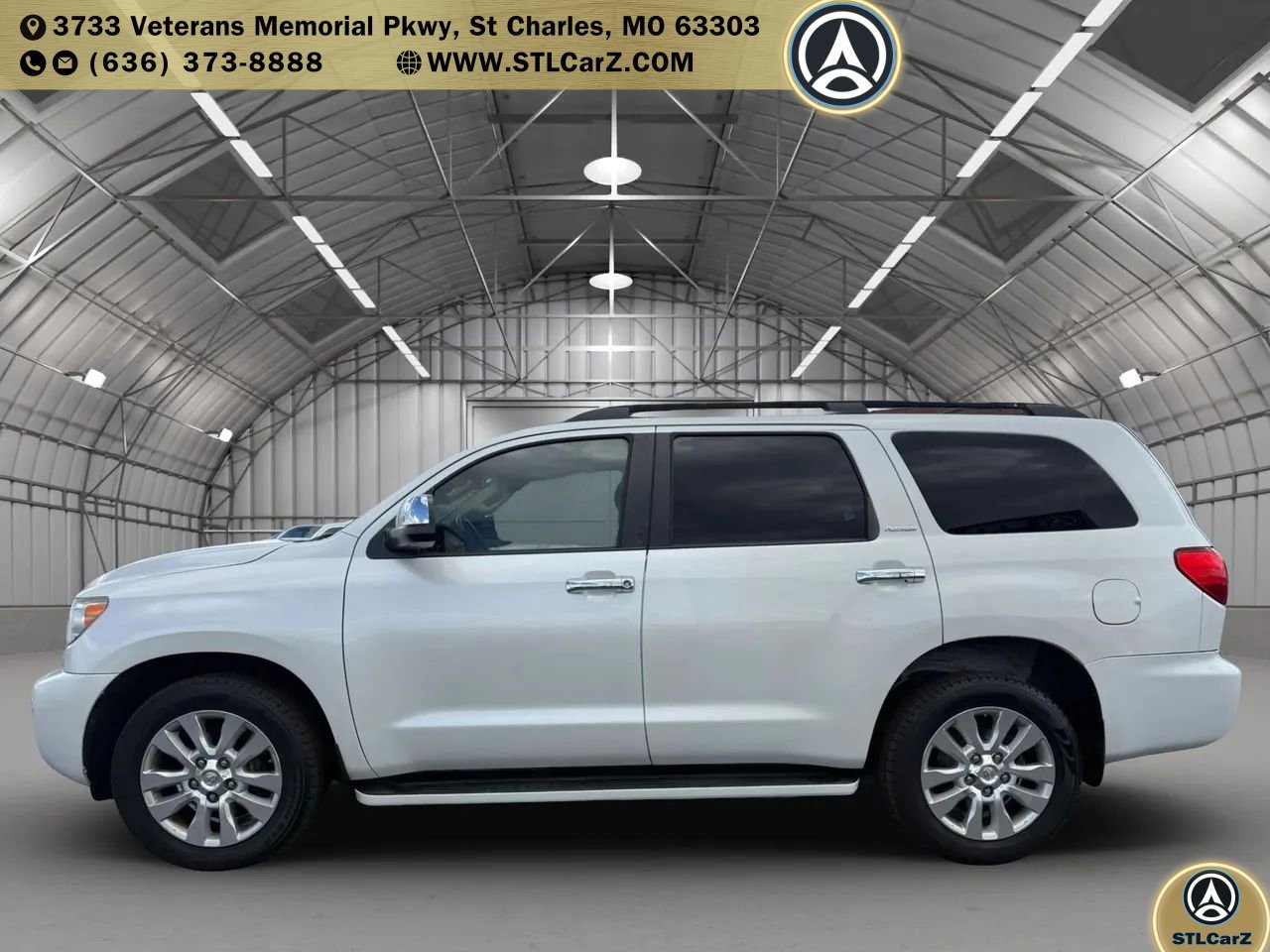 Used 2010 Toyota Sequoia Platinum RWD image 6