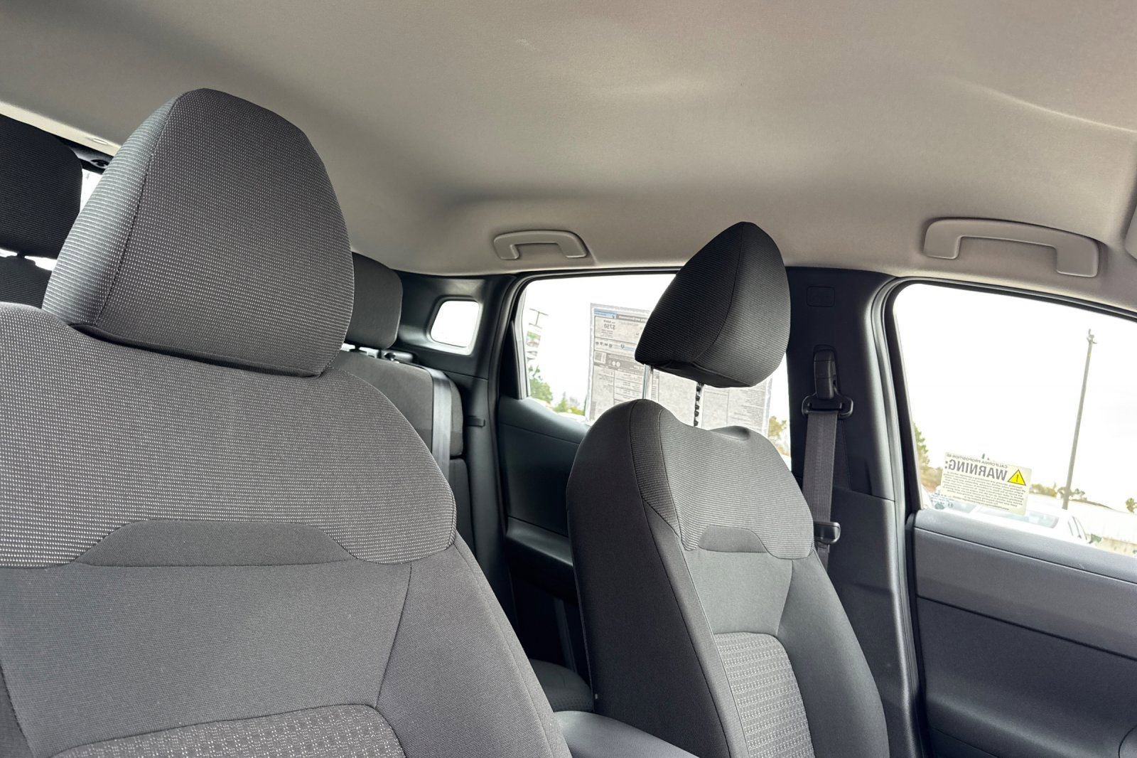 New 2025 Nissan Kicks S image 19