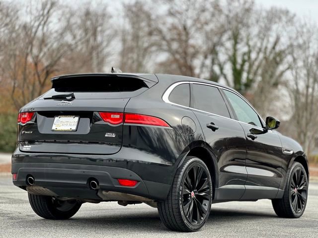Used 2020 Jaguar F-PACE Premium image 5