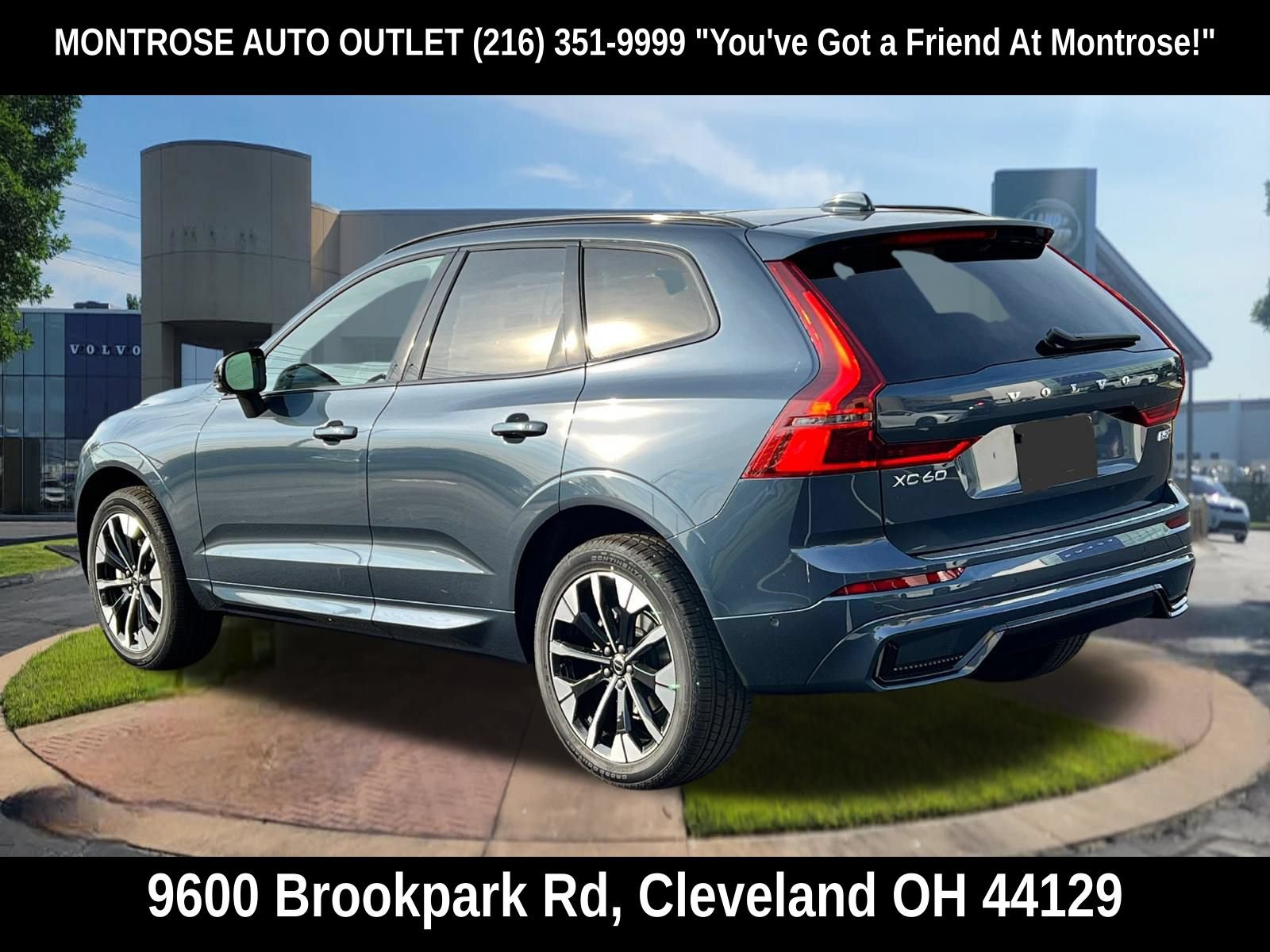 New 2026 Volvo XC60 B5 Plus w/ Protection Package Premier AWD/4WD image 3
