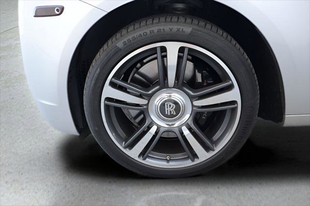 Certified 2014 Rolls-Royce Ghost RWD image 11