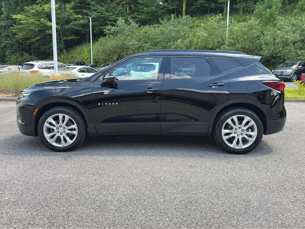 Used 2019 Chevrolet Blazer LT w/ Sun and Wheels Package FWD image 6