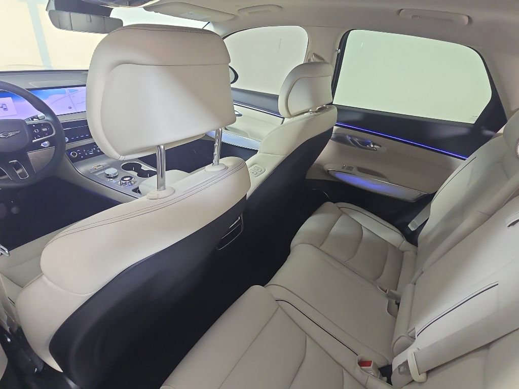 New 2026 Genesis GV70 2.5T Advanced AWD/4WD image 22