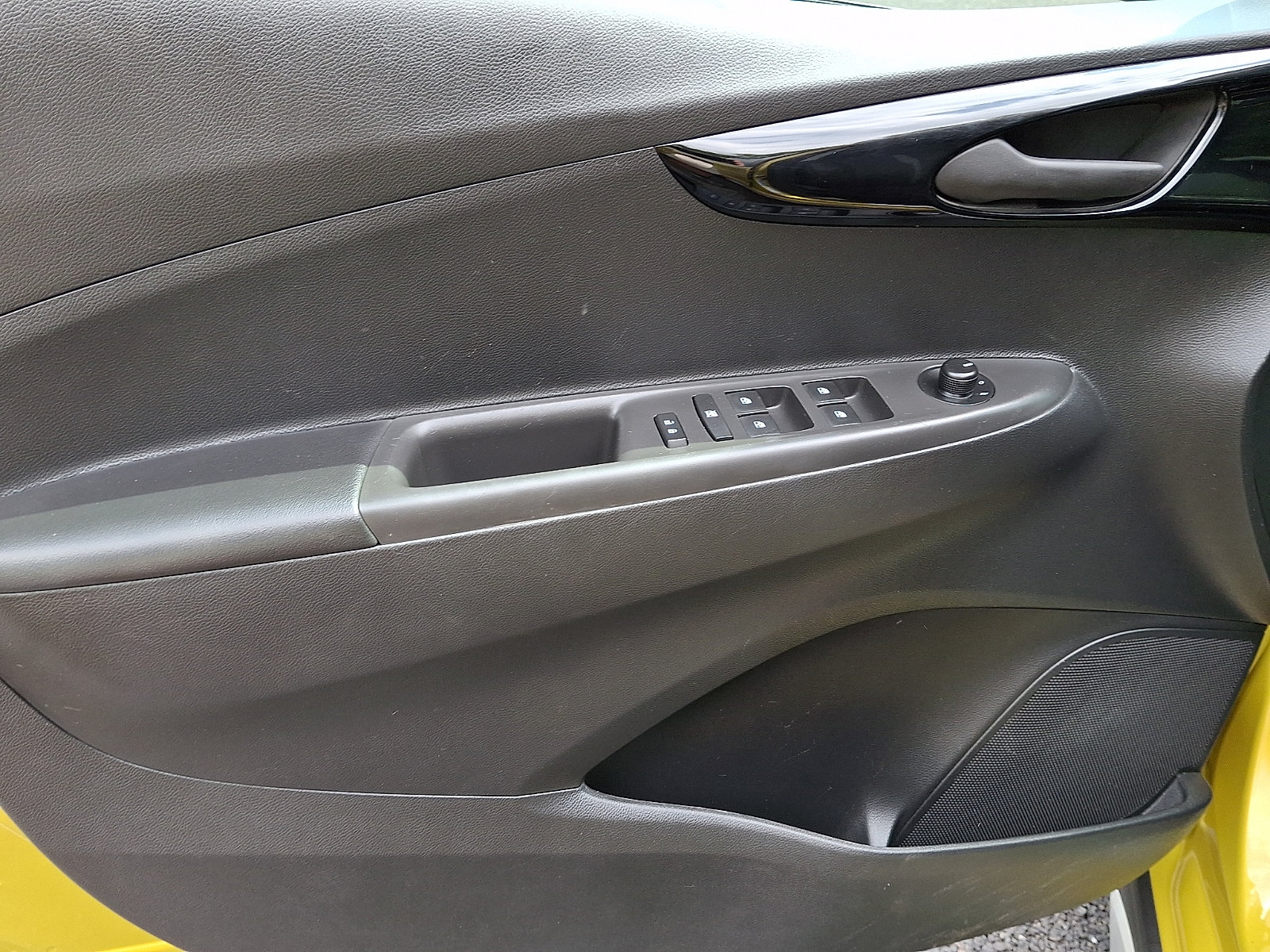 Used 2022 Chevrolet Spark ACTIV FWD image 15