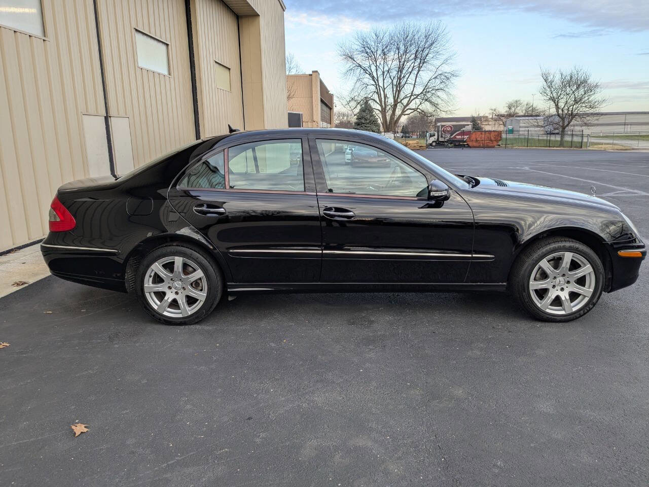 Used 2007 Mercedes-Benz E 350 image 3