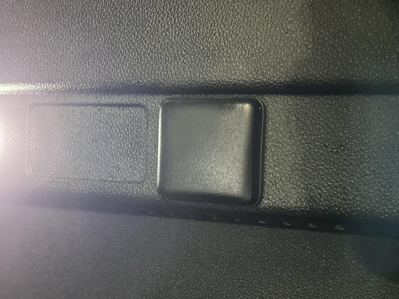 Certified 2025 GMC Terrain Elevation AWD/4WD image 28