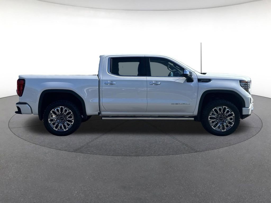 Used 2024 GMC Sierra 1500 Denali Ultimate AWD/4WD image 7