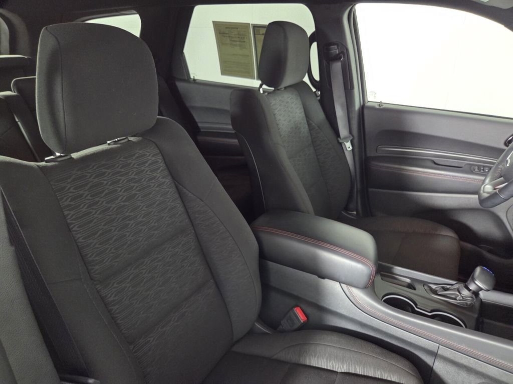 Certified 2025 Dodge Durango GT w/ Blacktop Package image 30