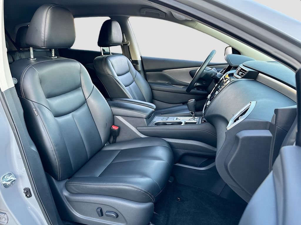 Certified 2023 Nissan Murano SV w/ SV Midnight Edition Package image 29