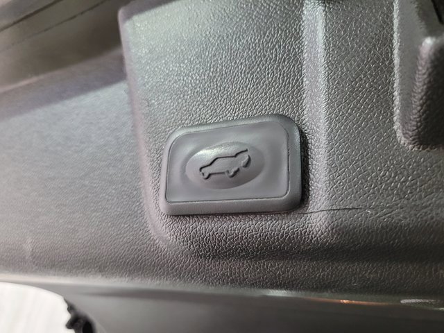 Used 2017 Buick Enclave Premium image 40