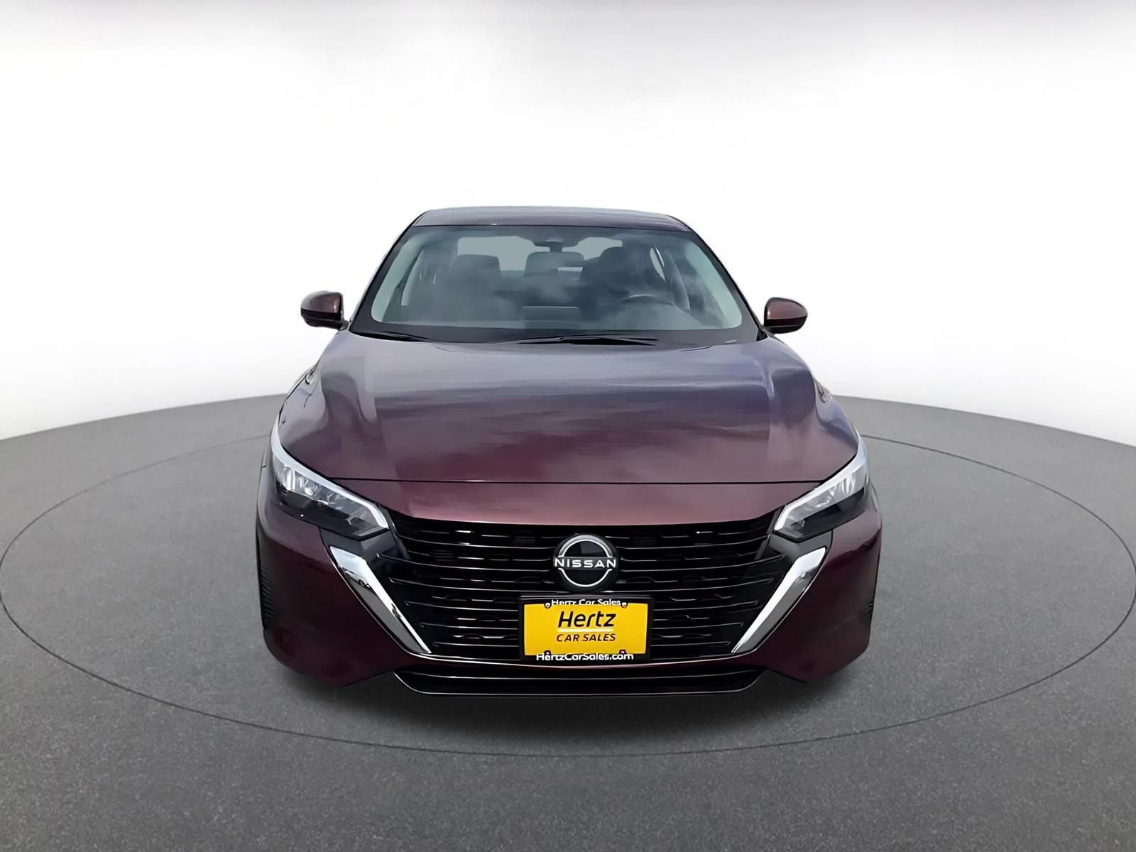 Used 2025 Nissan Sentra SV FWD image 4