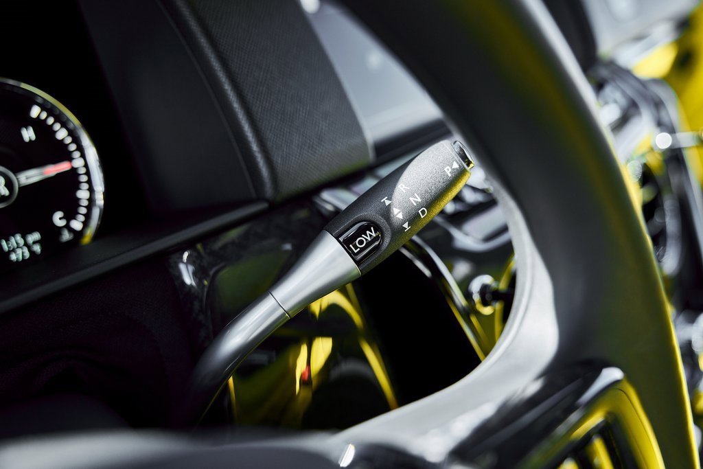 Used 2022 Rolls-Royce Cullinan Black Badge w/ Dark Exterior Package image 66