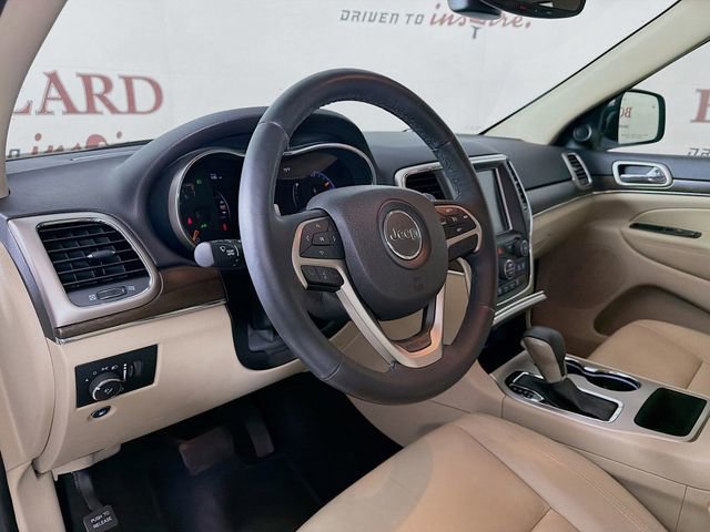 Used 2017 Jeep Grand Cherokee Limited RWD image 11