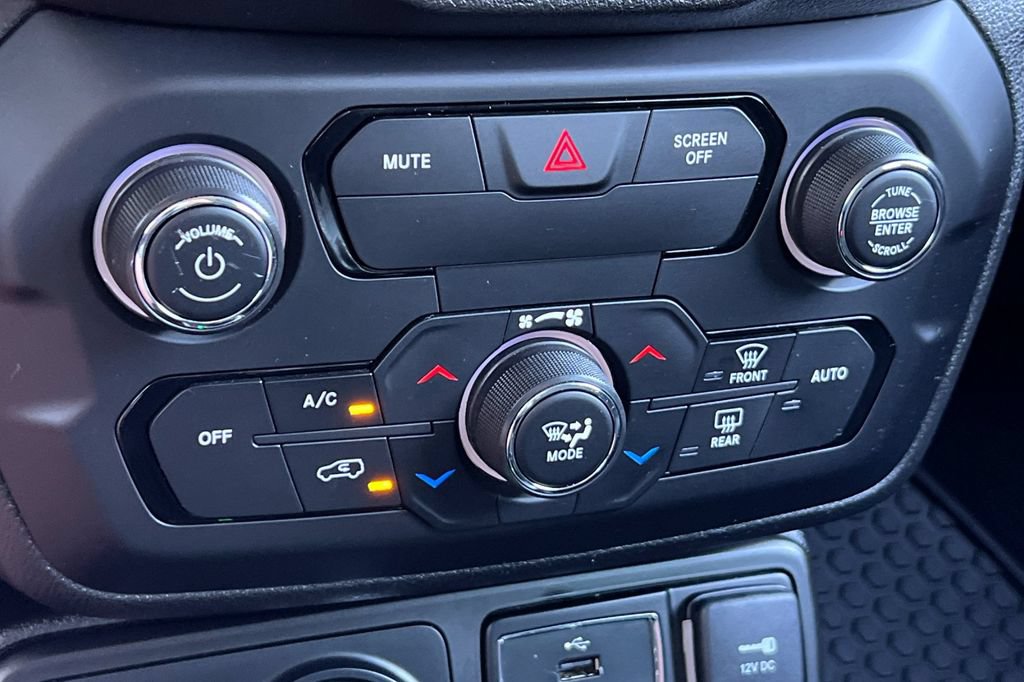 Used 2018 Jeep Renegade Sport w/ Power & Air Group AWD/4WD image 22