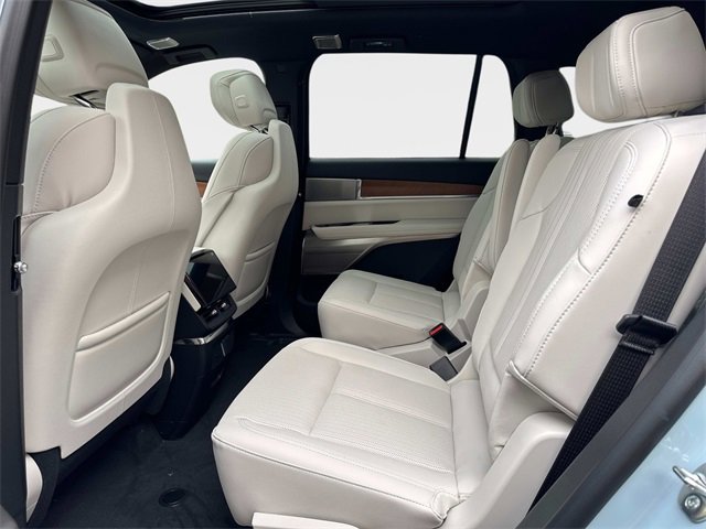 New 2026 Cadillac Vistiq Sport image 15