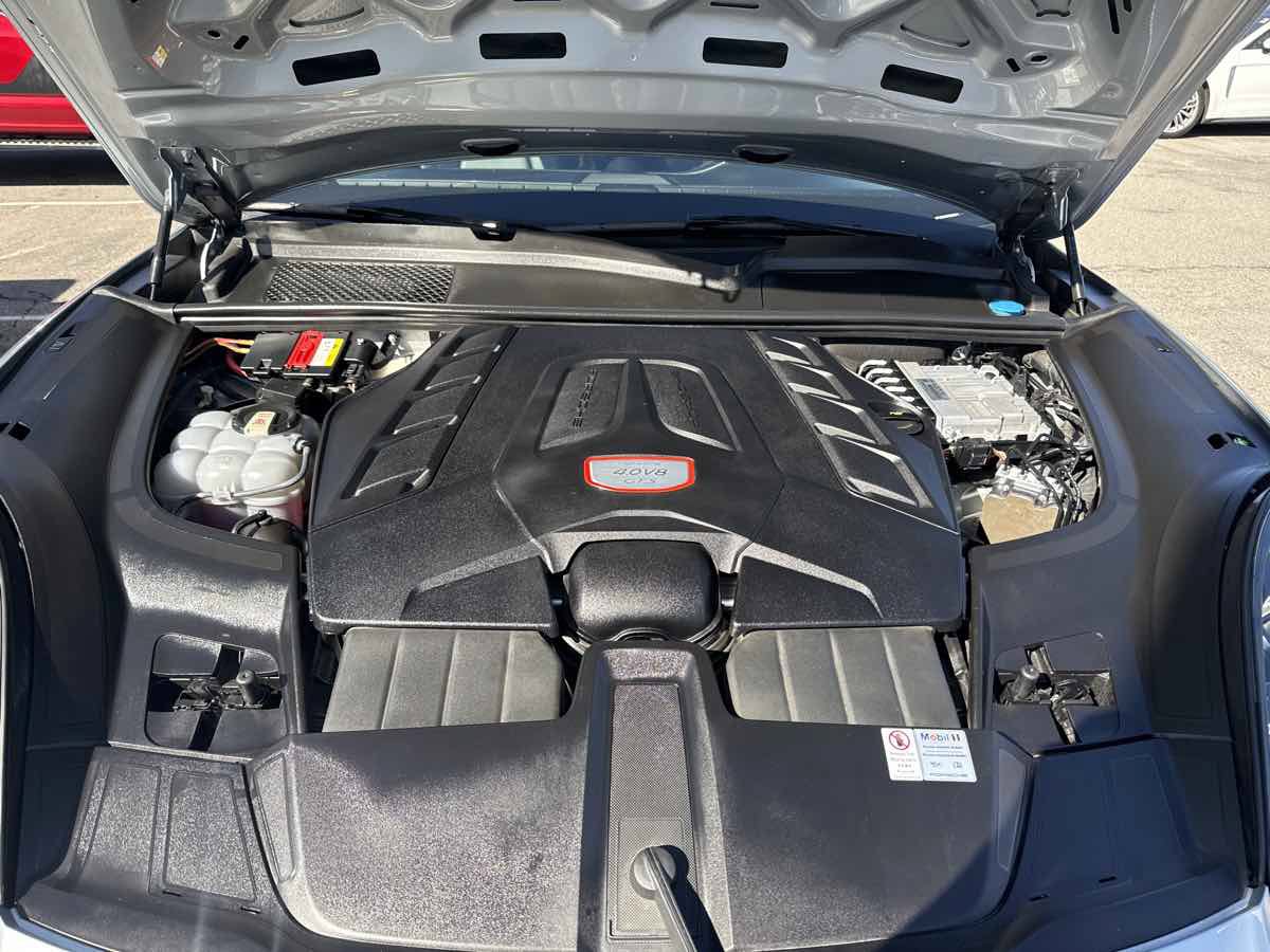 Used 2021 Porsche Cayenne GTS AWD/4WD image 28
